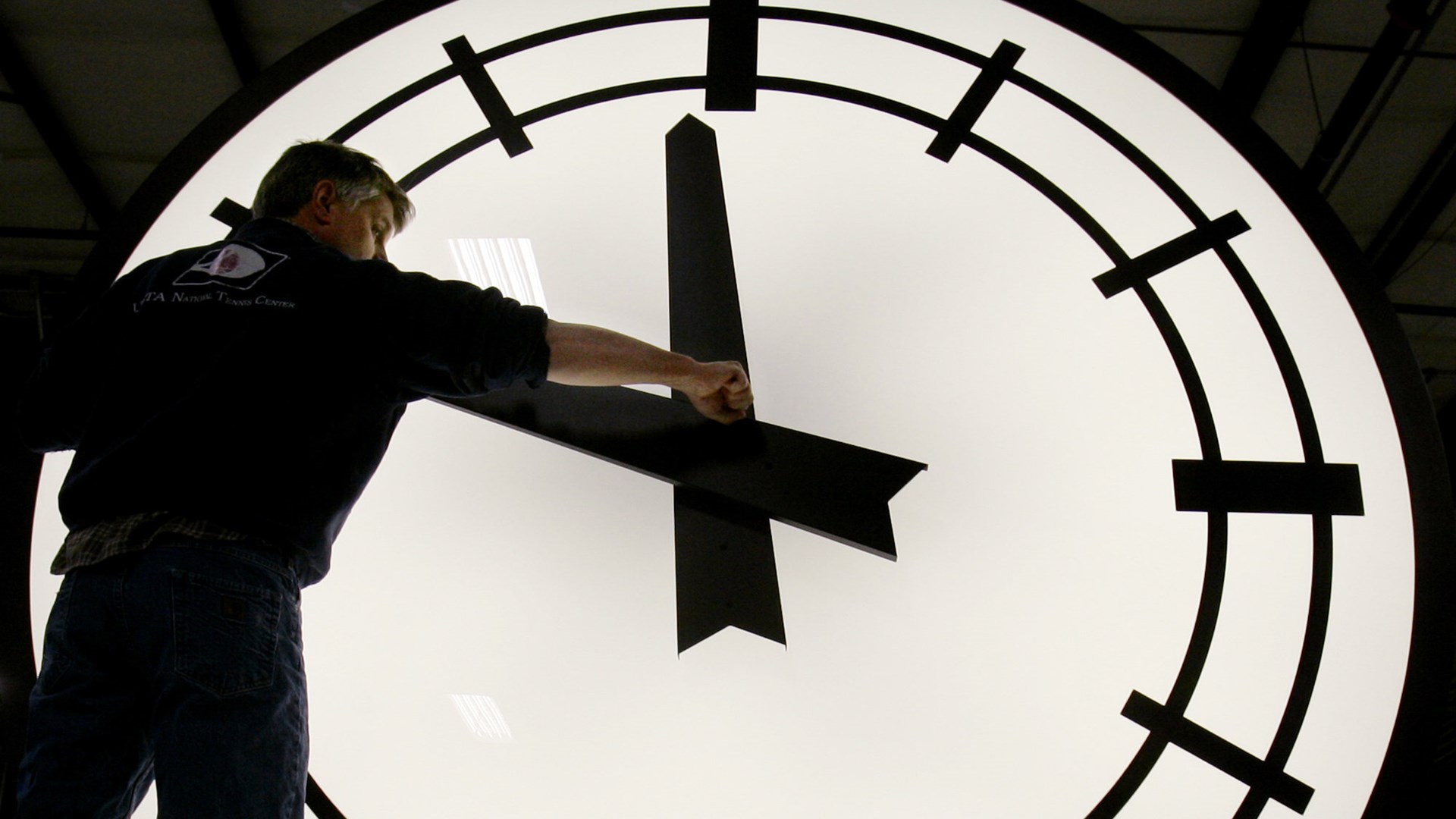 Αλλάζει η ώρα την Κυριακή