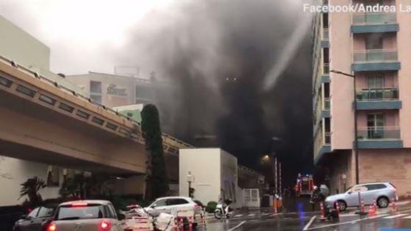 Κινηματογραφική ληστεία σε κοσμηματοπωλείο