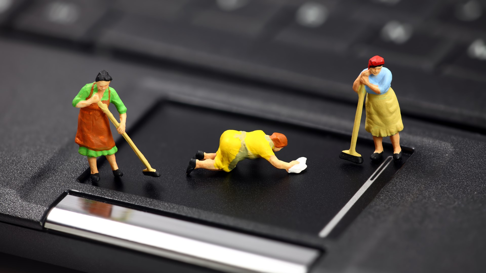 Δείτε πώς πρέπει να καθαρίζετε τον υπολογιστή σας – ΒΙΝΤΕΟ