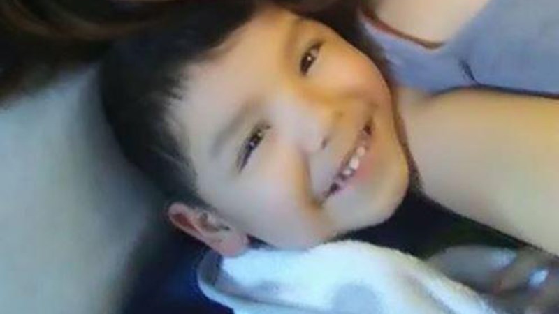 Τραγωδία – 4χρονο αγοράκι κρεμάστηκε κατά λάθος σε δοκιμαστήριο