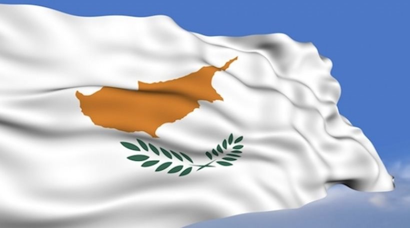 Δημοψήφισμα πριν από την τελική συμφωνία στο Κυπριακό ζητά η ΕΔΕΚ