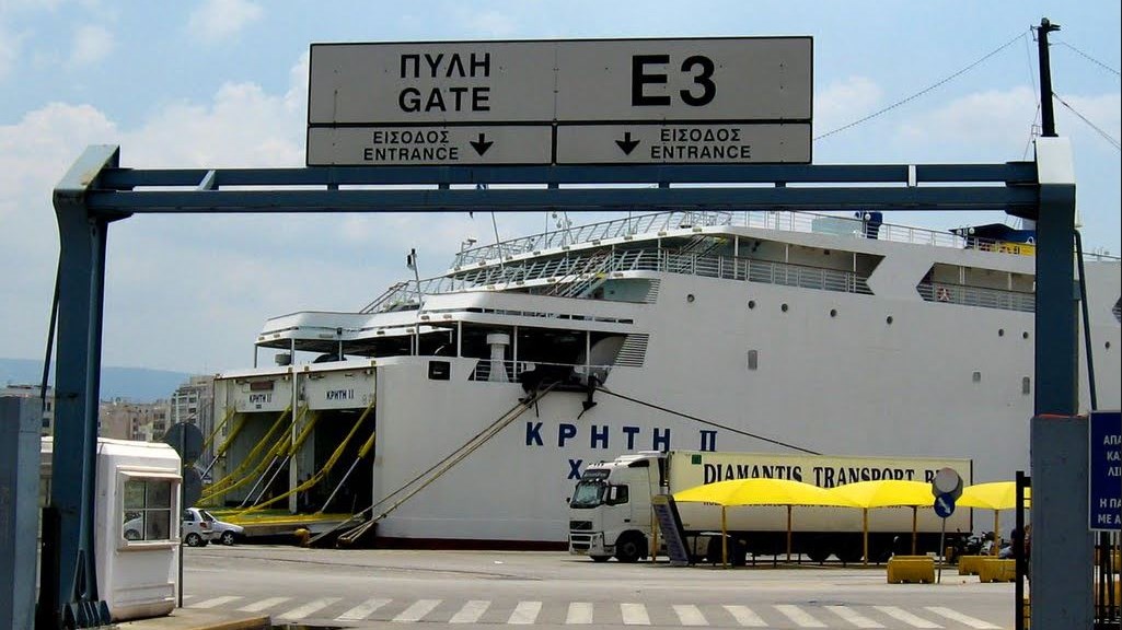 Νέα στοιχεία για τον απαγχονισμένο άνδρα στο λιμάνι του Πειραιά