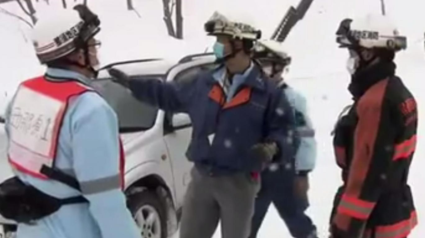 Φόβοι για 8 νεκρούς μαθητές από χιονοστιβάδα στην Ιαπωνία