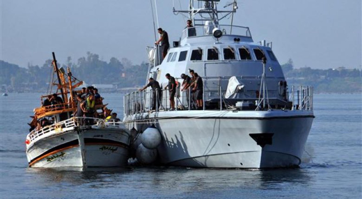 Μετανάστες έφτασαν στη Χίο κολυμπώντας επί 9,5 ώρες