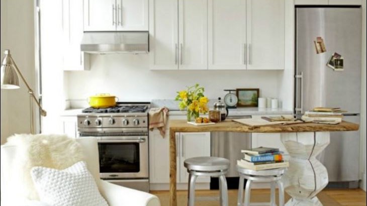 Πέντε λόγοι για να μην έχετε τον κάδο σκουπιδιών μέσα στο ντουλάπι της κουζίνας