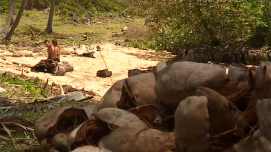 Survivor – Πως αντέδρασε ο Αγγελόπουλος στην αγκαλιά της Βαλαβάνη – ΒΙΝΤΕΟ