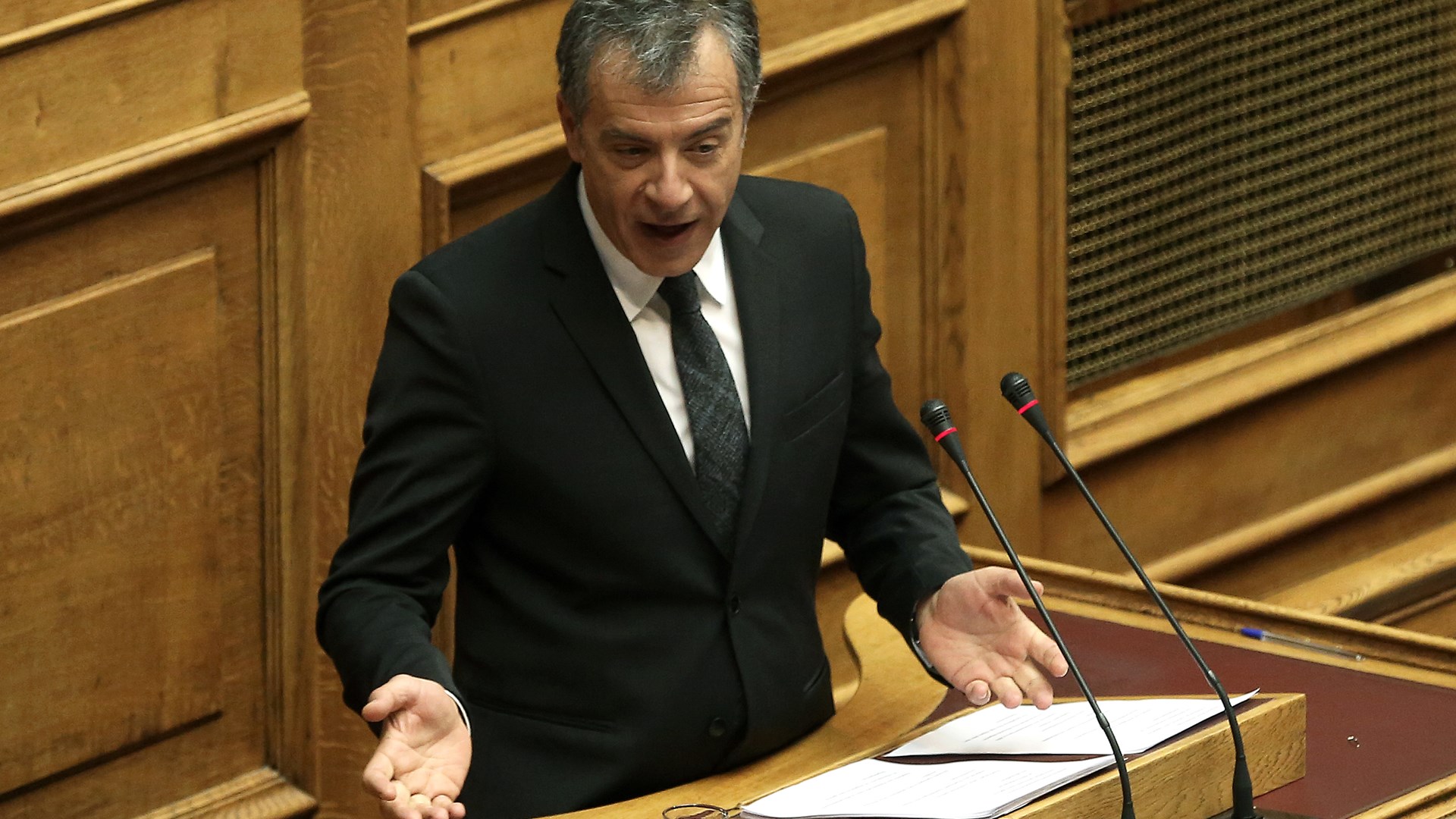 Η αποκάλυψη του Σταύρου Θεοδώρακη για τον Γιάννο Παπαντωνίου – ΒΙΝΤΕΟ