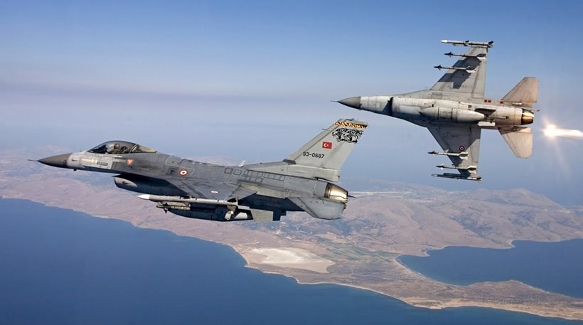 37 παραβιάσεις σε μια ημέρα από τουρκικά αεροσκάφη στο Αιγαίο