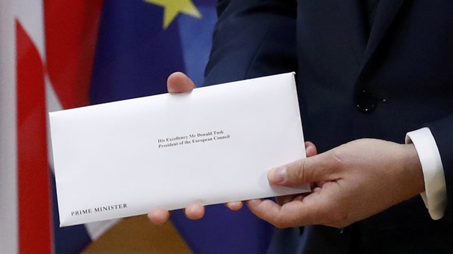 Αυτή είναι η επιστολή της Μέι για το Brexit – ΦΩΤΟ