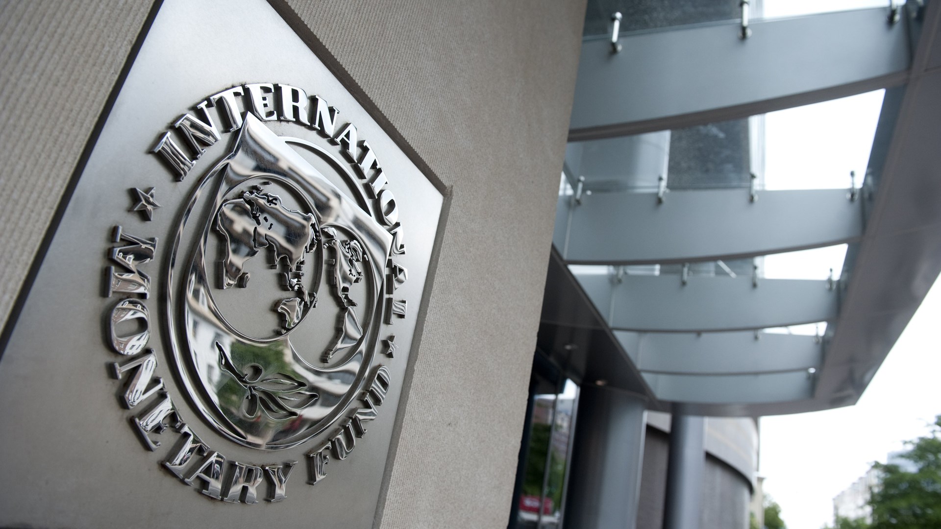 ΔΝΤ: Απαιτεί εφάπαξ μείωση κύριων συντάξεων 1,8 δισ. από το 2019