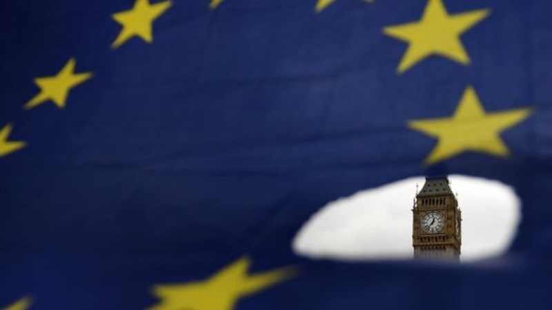 Η ΕΕ ανακοινώνει τις κατευθυντήριες γραμμές για το Brexit