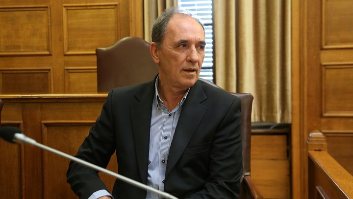 Στις Βρυξέλλες μεταβαίνει για τις διαπραγματεύσεις και ο Γιώργος Σταθάκης