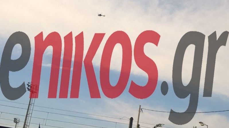 Το ελικόπτερο της ΕΛΑΣ πάνω από Παλαιό Φάληρο και Άλιμο – ΦΩΤΟ