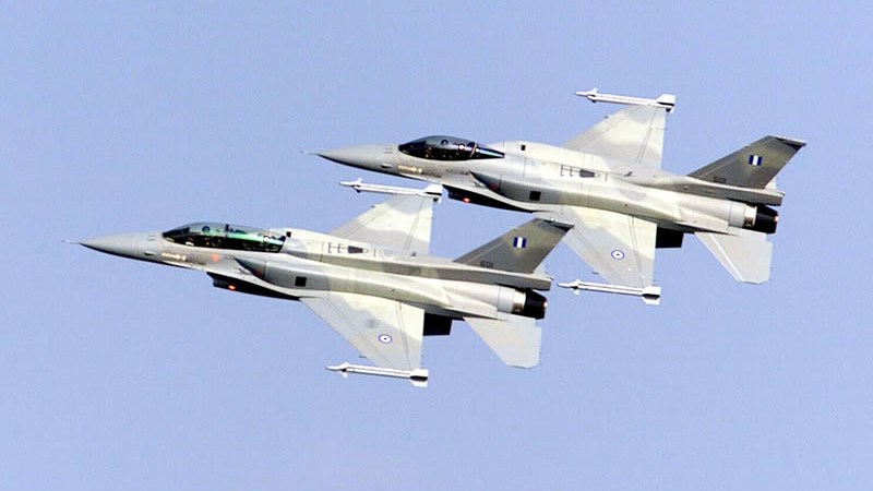 Πτήση μαχητικών αεροσκαφών στον Αττικό ουρανό – Άσκηση “Ηνίοχος”