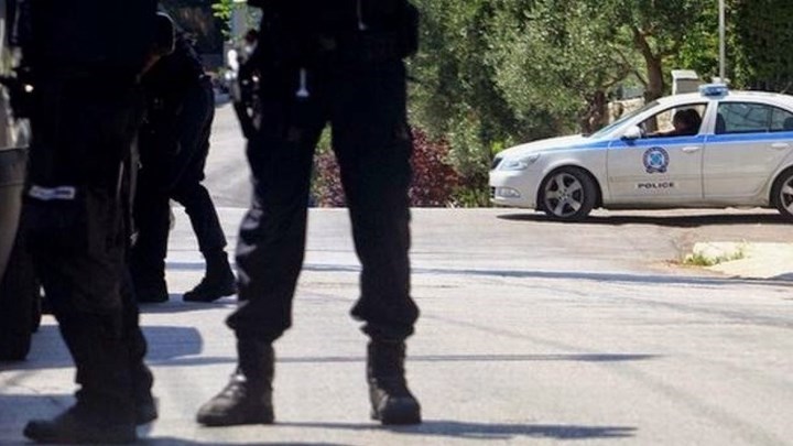 Τι λέει ο πατέρας του 26χρονου που πυροβόλησαν στο Παλαιό Φάληρο – ΒΙΝΤΕΟ