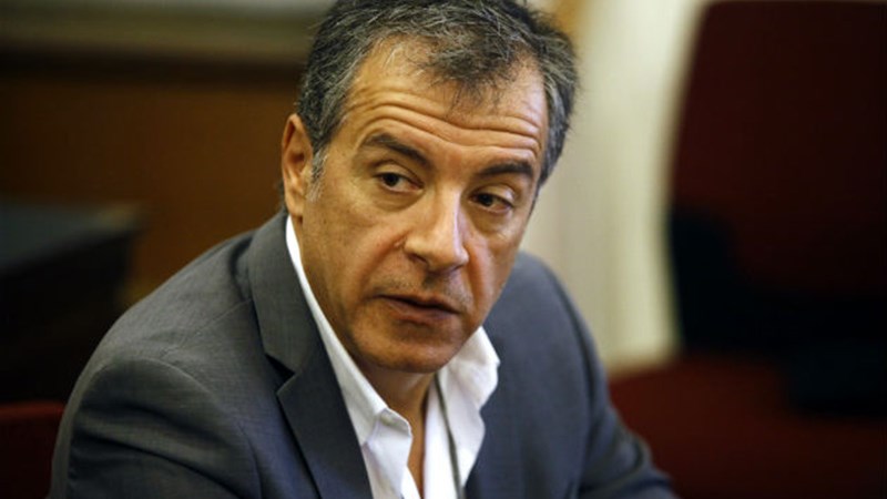 Στην ανακρίτρια κατά της διαφθοράς ο Θεοδωράκης για τον Γιάννο Παπαντωνίου