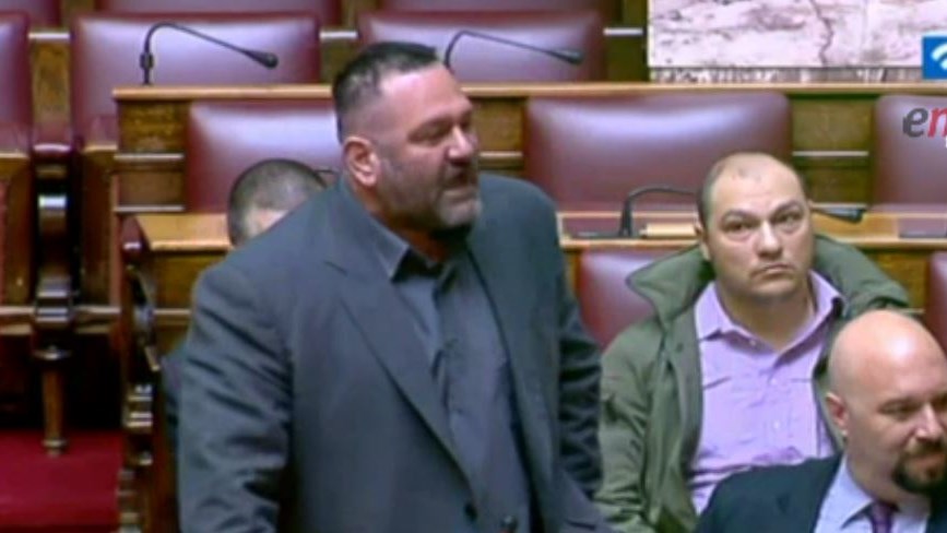 Καβγάς στη Βουλή με τον Λαγό – ΒΙΝΤΕΟ