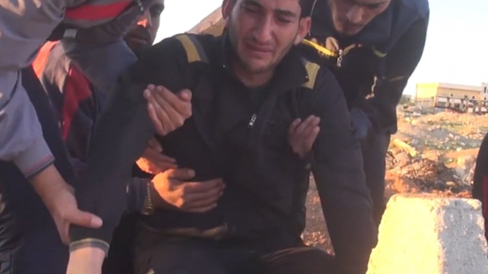 Το σπαρακτικό αντίο του Σύρου πατέρα στα παιδιά του – ΦΩΤΟ – ΒΙΝΤΕΟ