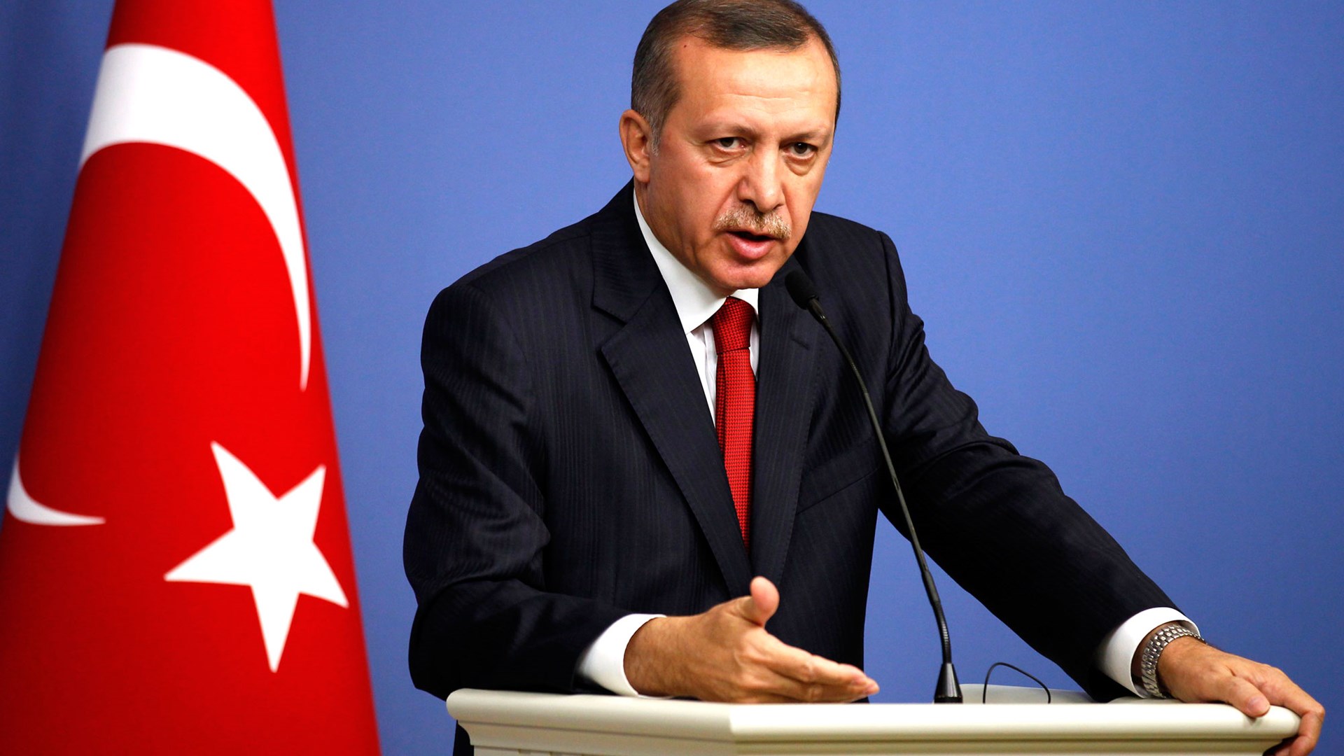Απαγόρευση εξόδου από την Τουρκία επιβλήθηκε σε 100 Ολλανδούς