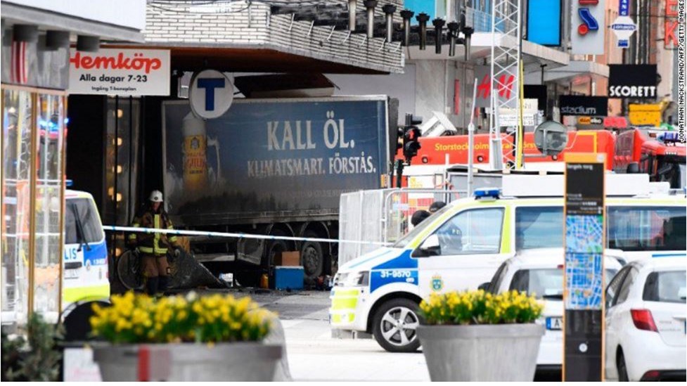 Επίθεση στη Στοκχόλμη: 4 νεκροί και 15 τραυματίες
