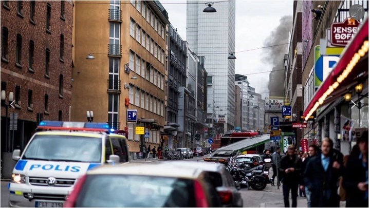 Συγκλονιστικά ΒΙΝΤΕΟ από τη στιγμή της επίθεσης στη Στοκχόλμη