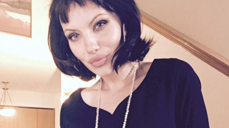 Αυτή είναι η σωσίας της Αντζελίνα Τζολί – ΦΩΤΟ