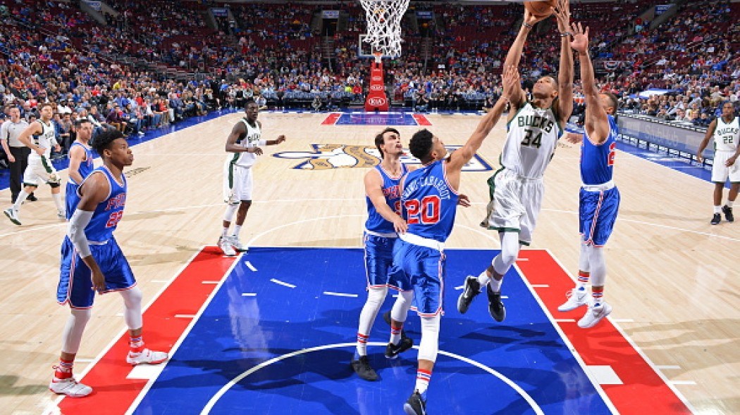Ο Αντετοκούνμπο οδήγησε τους Μπακς στα play offs του φετινού ΝΒΑ