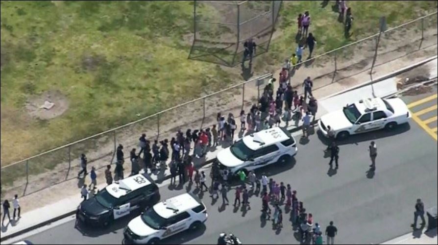 Οι πρώτες εικόνες από το σχολείο στην Καλιφόρνια – ΒΙΝΤΕΟ