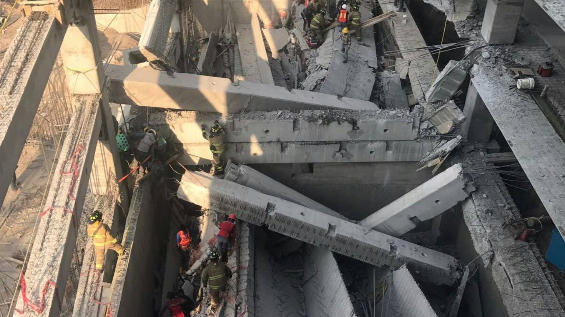 Μεξικό: Τουλάχιστον 6 νεκροί και 20 τραυματίες από κατάρρευση πάρκινγκ