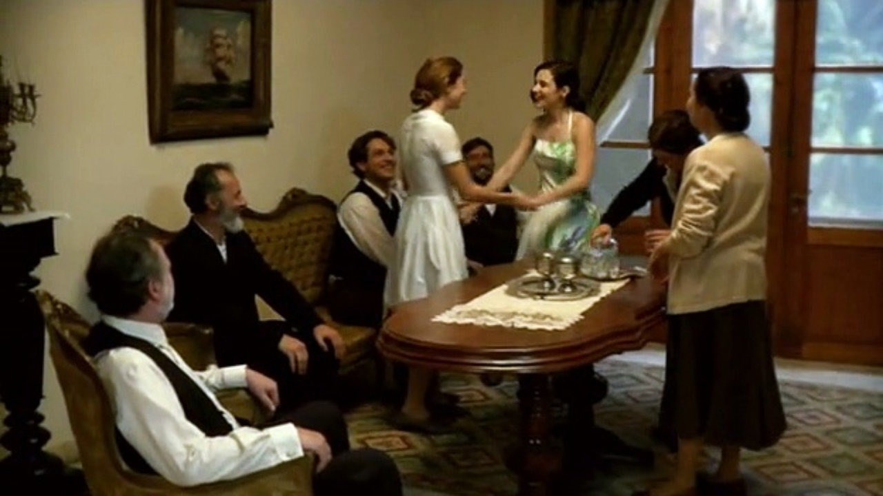 Ηθοποιός από το «Νησί» έσωσε 4χρονο πρόσφυγα