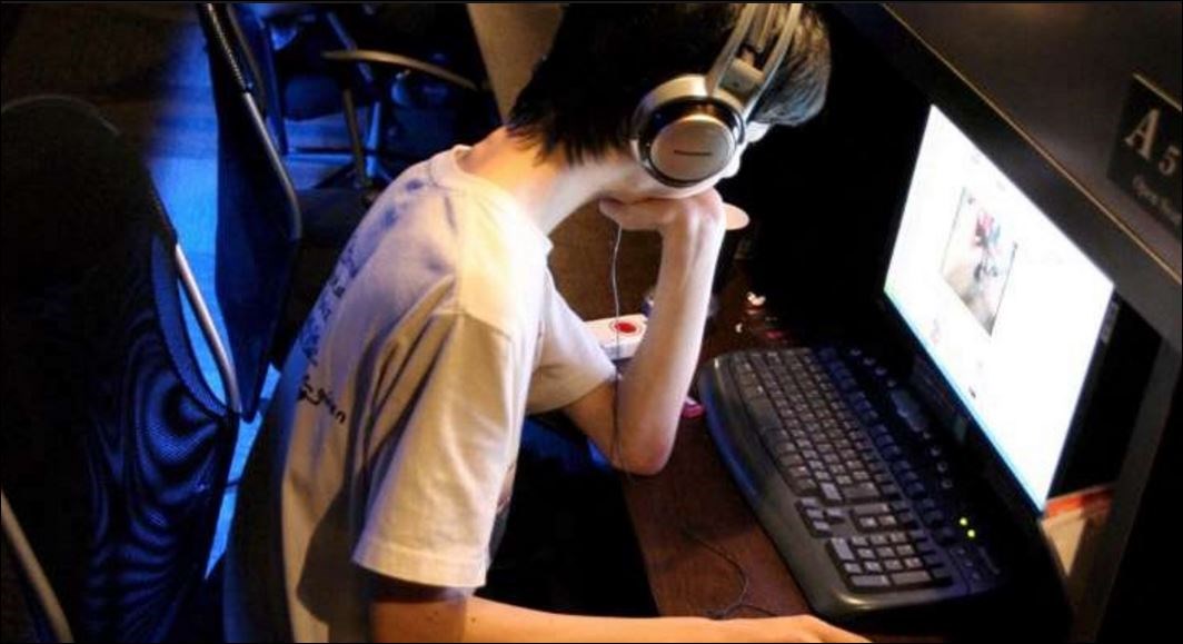 Το νέο διαδικτυακό παιχνίδι που σκορπά τον θάνατο – Προειδοποίηση και για την Ελλάδα