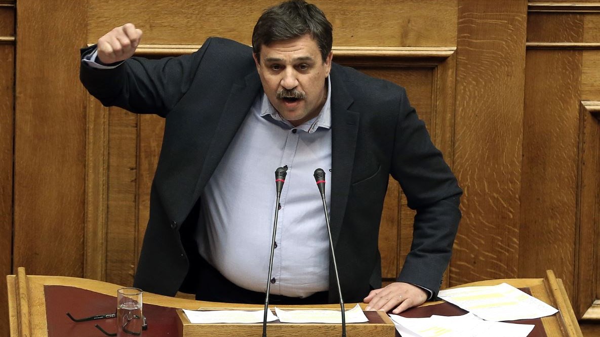 Ο Ξανθός για την Εξεταστική στην Υγεία: Δικά σας πολιτικά στελέχη έχουν πιαστεί με τη γίδα στην πλάτη – ΒΙΝΤΕΟ