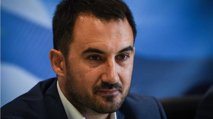 Υπήρξαν επιπτώσεις από την καθυστέρηση της αξιολόγησης αναγνωρίζει ο Χαρίτσης