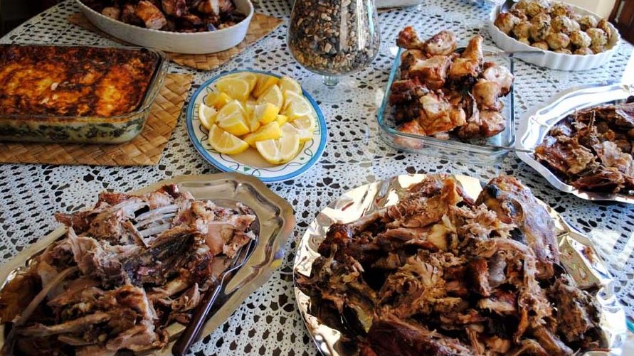 Πάσχα και διατροφή – Συμβουλές για να αποφύγετε τα δυσάρεστα