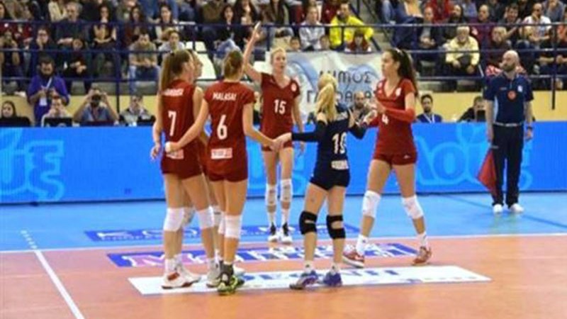 Δεν τα κατάφερε η γυναικεία ομάδα βόλεϊ του Ολυμπιακού στην Προύσα