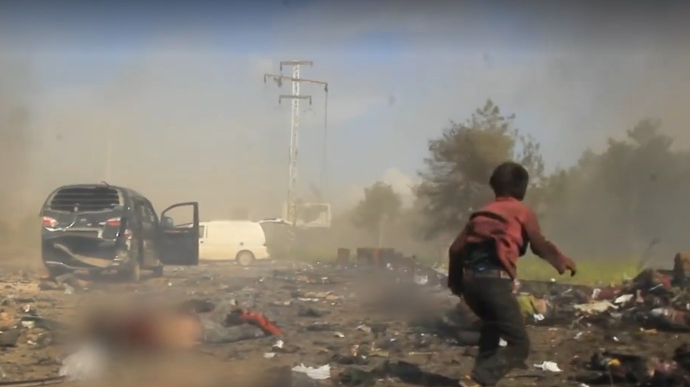 Βίντεο φρίκης από το Χαλέπι: Τα πρώτα λεπτά μετά την αιματηρή επίθεση – ΣΚΛΗΡΕΣ ΕΙΚΟΝΕΣ