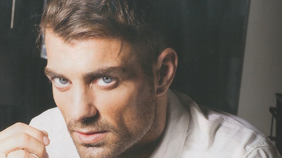 Με… πούρο στον Άγιο Δομίνικο ο Χανταμπάκης – ΦΩΤΟ