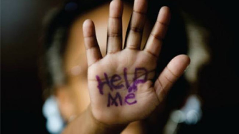 Συναγερμός στην ΕΛ.ΑΣ. – Βρέθηκαν εγκαταλελειμμένα δύο παιδιά στη Θεσσαλονίκη