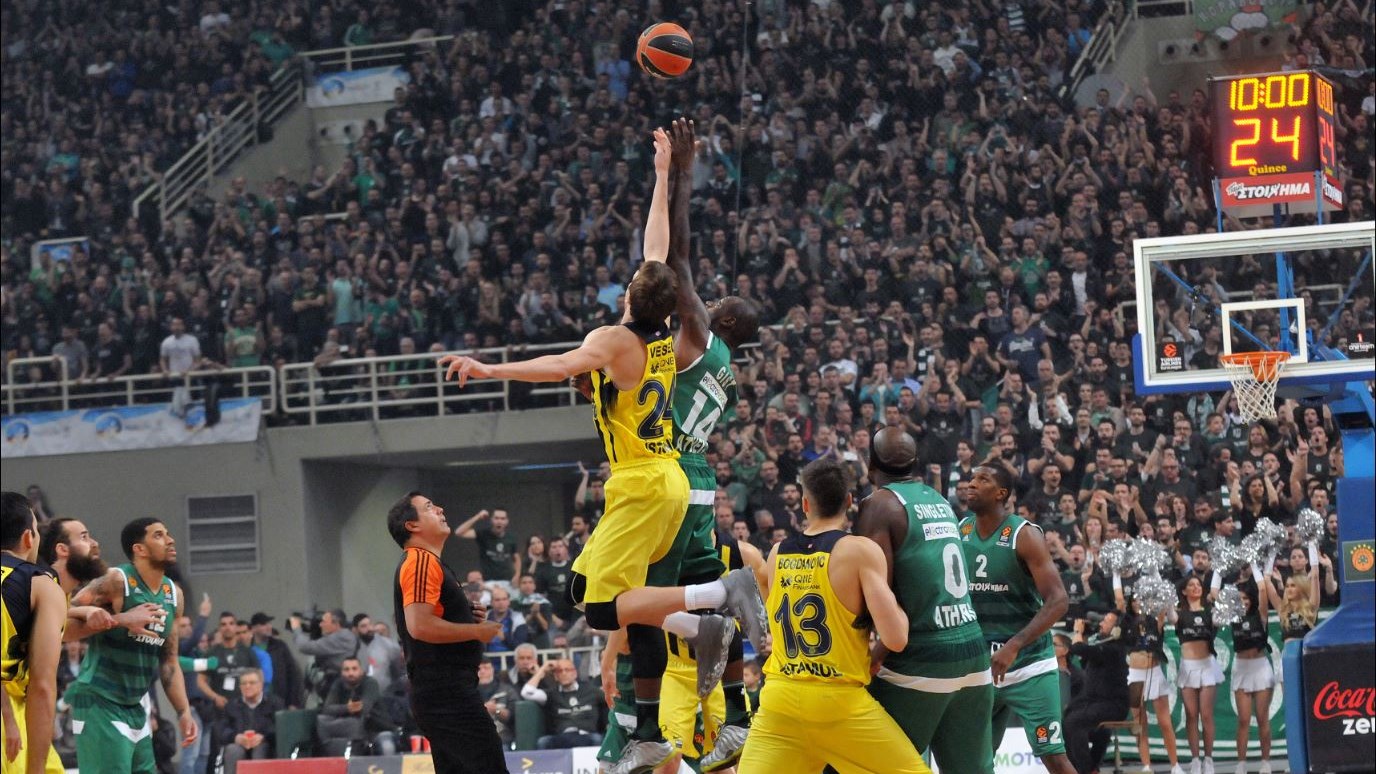 Παναθηναϊκός – Φενέρ 50-48 (30′)