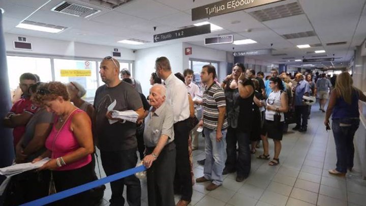 Focus: Οι φτωχοί πληρώνουν για τις μεταρρυθμίσεις στην Ελλάδα