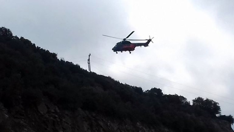 Τέσσερις οι νεκροί από την πτώση του ελικοπτέρου – Στο νοσοκομείο η Αρχιλοχίας – ΦΩΤΟ