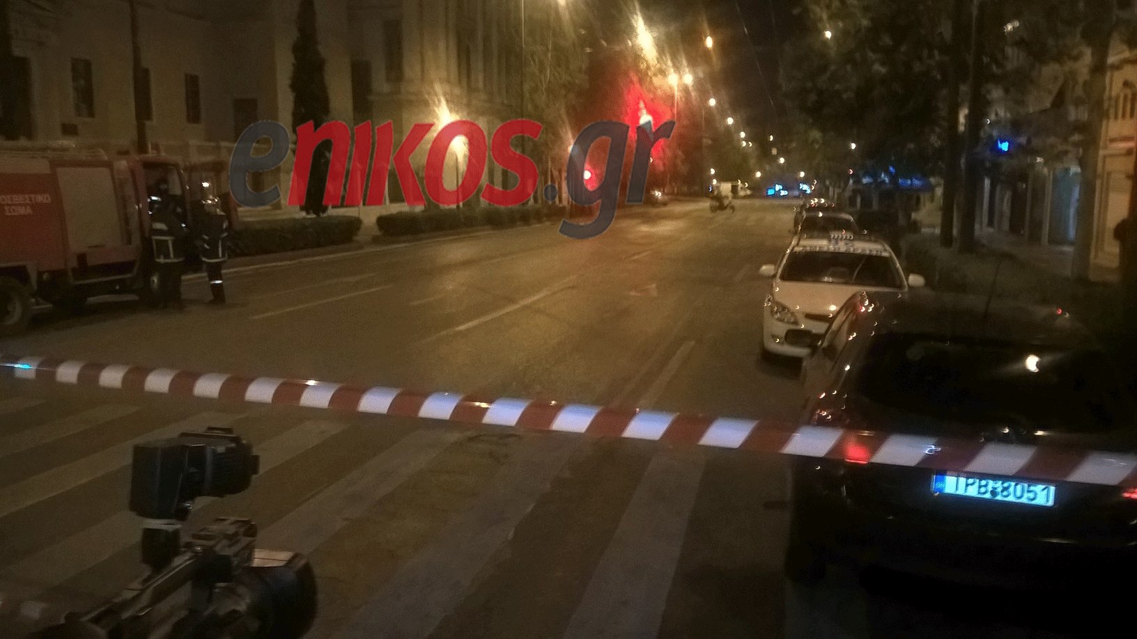 Εξερράγη εκρηκτικός μηχανισμός έξω από τράπεζα στο κέντρο της Αθήνας