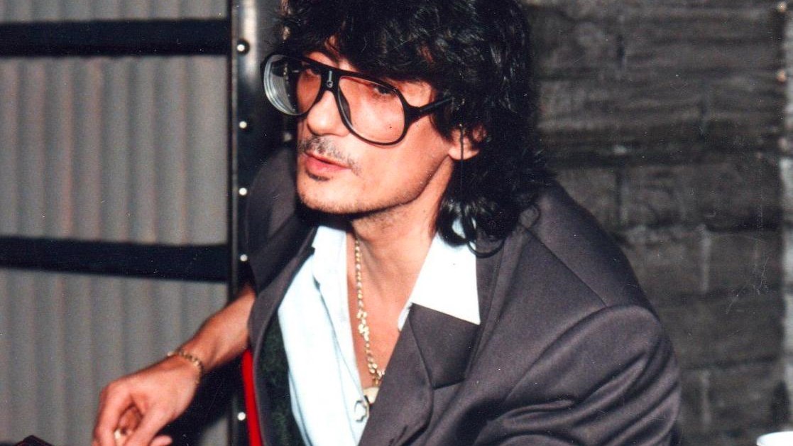 Στάθης Ψάλτης: Από τις βιντεοταινίες του ’80 στον Σαίξπηρ – ΒΙΝΤΕΟ