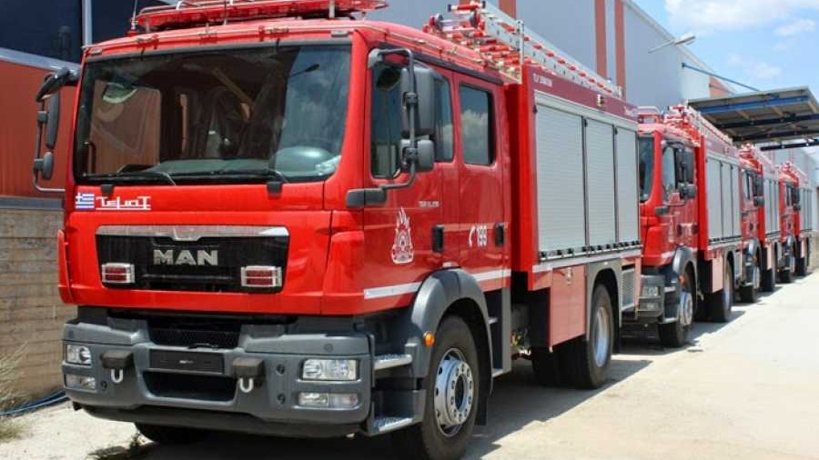 Νεκρός 86χρονος από φωτιά σε μονοκατοικία – Βρέθηκε απανθρακωμένος πίσω από την πόρτα