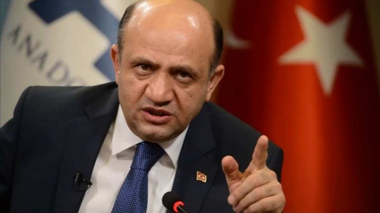 Νέα επίθεση του Τούρκου υπουργού Άμυνας στον Πάνο Καμμένο – Δεν θα δεχτούμε τετελεσμένα στο Αιγαίο