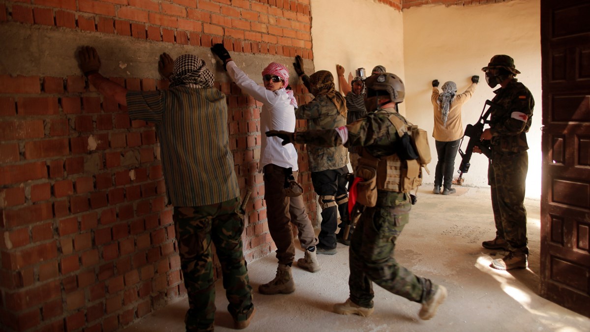 Σάλος με παιχνίδι ανάμεσα σε τζιχαντιστές και συμμαχικές δυνάμεις – ΦΩΤΟ