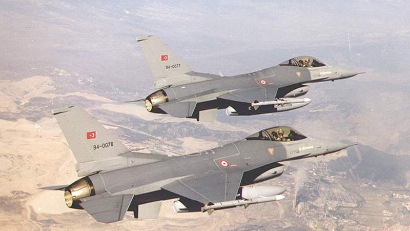 Τουρκικά μαχητικά έπληξαν στόχους του PKK σε Ιράκ και Συρία