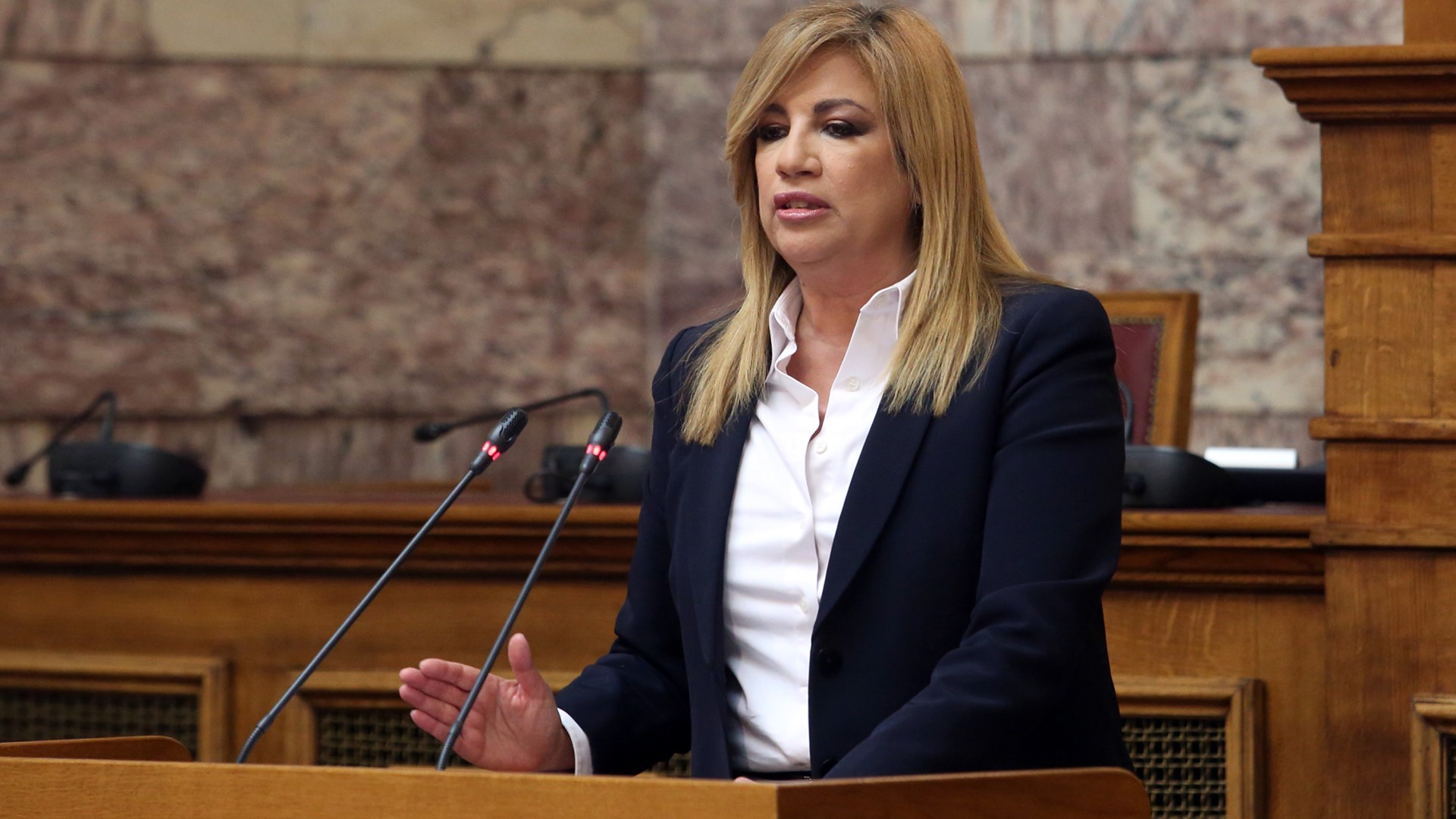 Αυστηρό μήνυμα της Γεννηματά στους διαφωνούντες