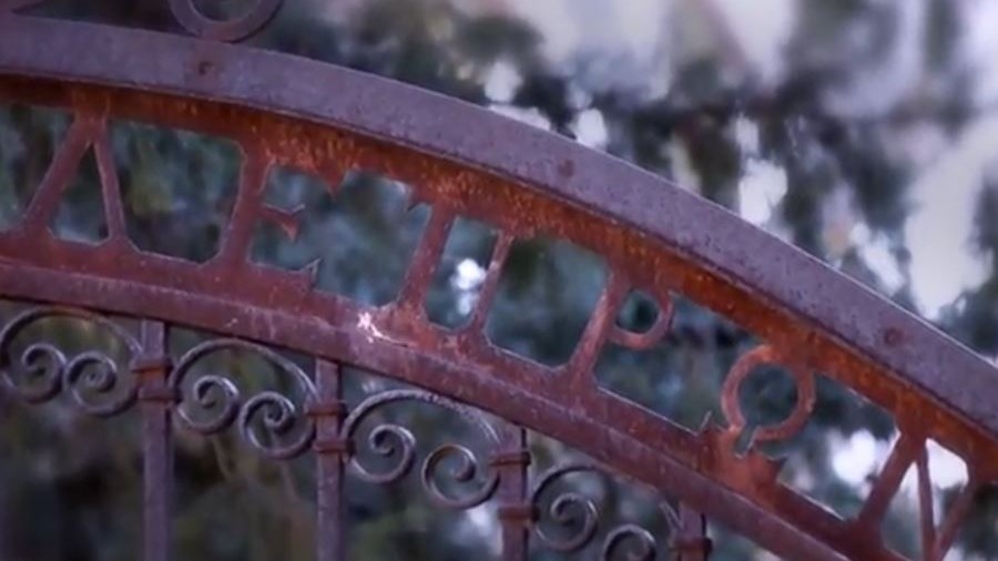 Συγκλονίζουν οι εικόνες από το εγκαταλελειμμένο λεπροκομείο της Χίου – ΒΙΝΤΕΟ