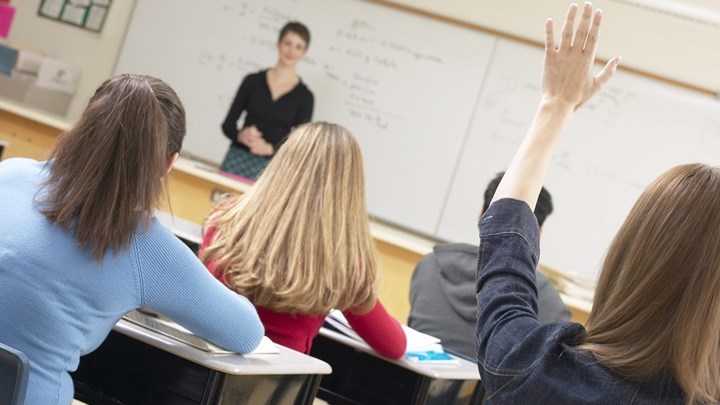 Πληρώνουμε 1,5 δισ. ευρώ το χρόνο για φροντιστήρια